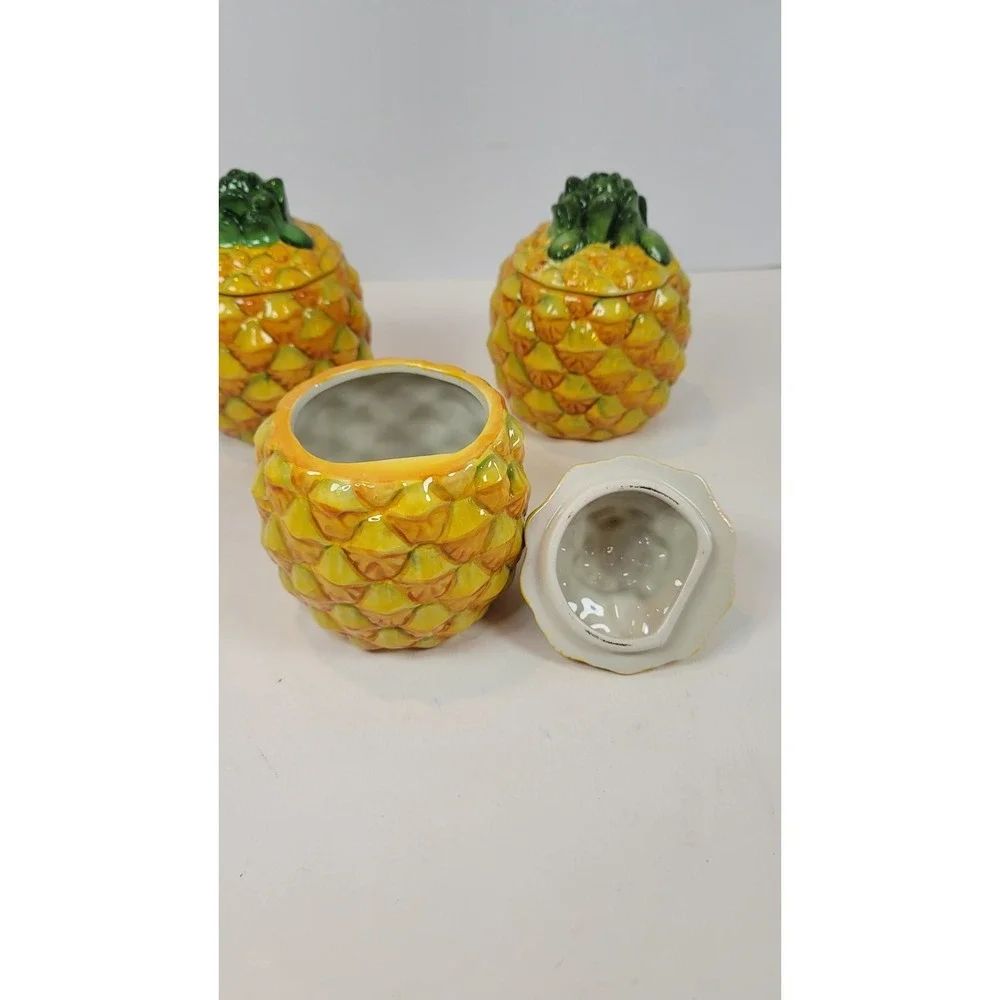 Temptations Fresh Crop‎ Pineapple Canisters Set Of 3